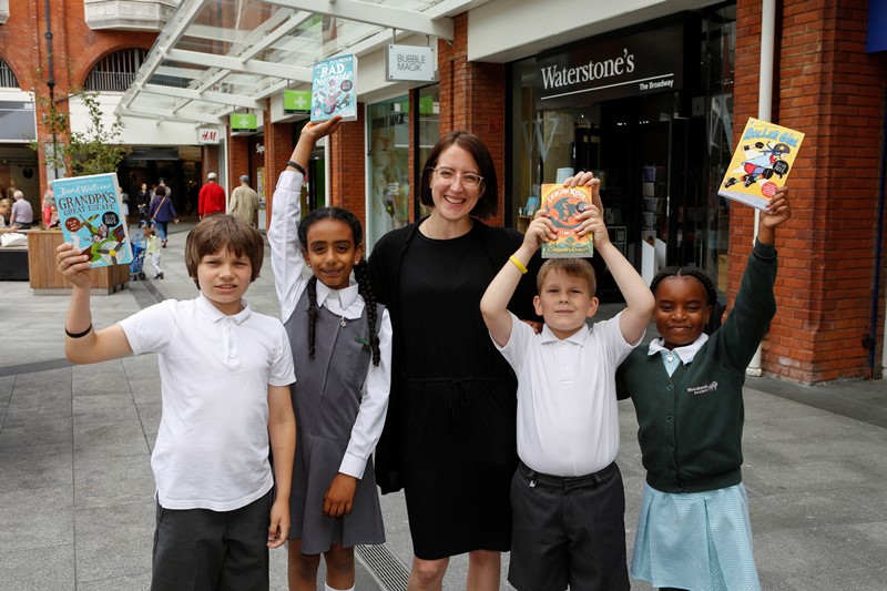 Ealing Broadway launches search to find Ealing’s young reading hero