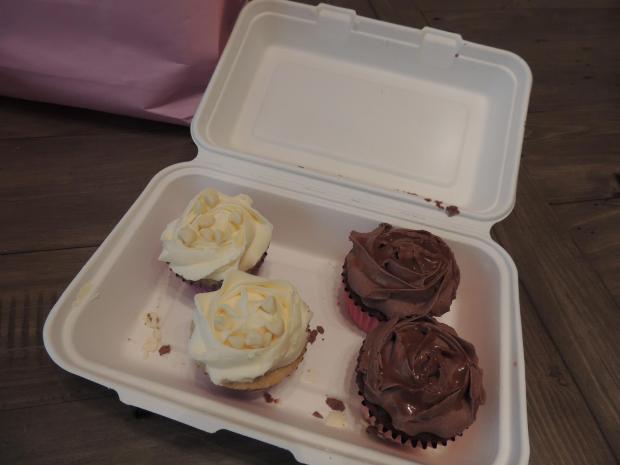 Hillingdon Times: The cupcakes from Daisy Cake Hampshire