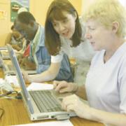 In the net: Older people can learn to use the web too
