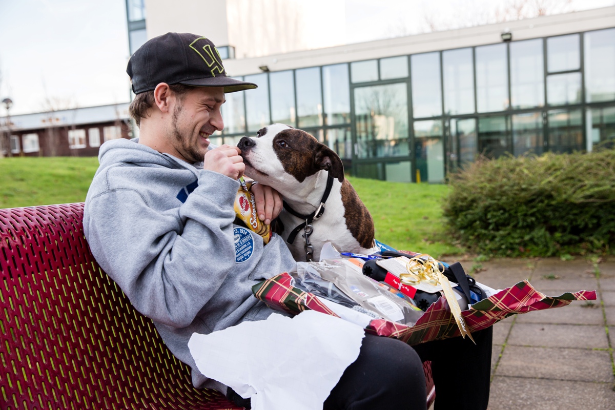 Dogs Trust hamper scheme helps homeless